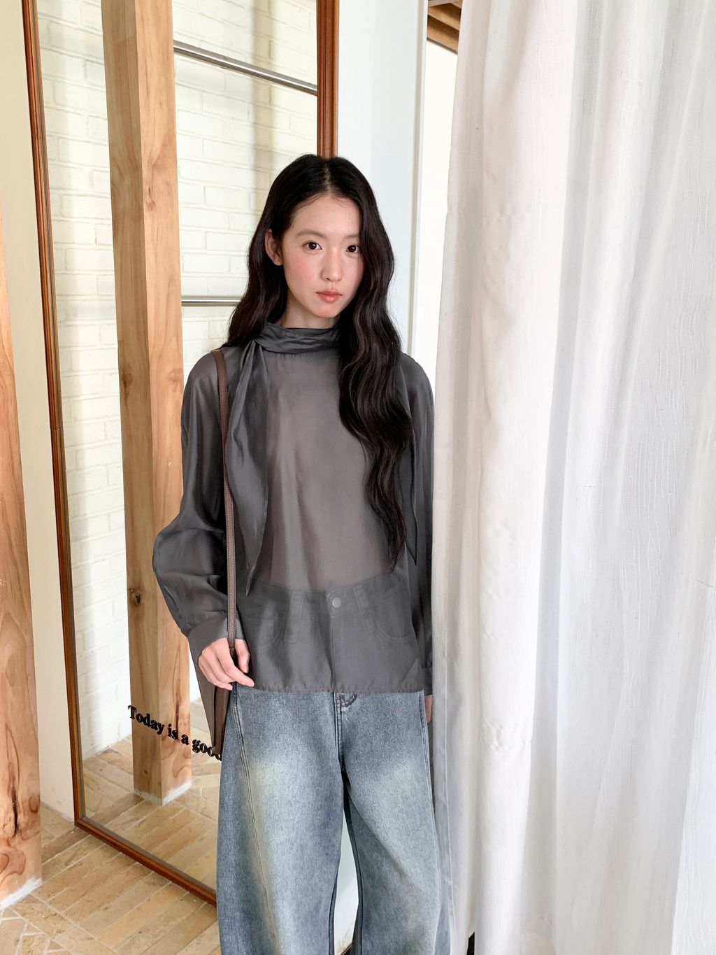 a4c4b4b9d66271681b657937ef9b6abc