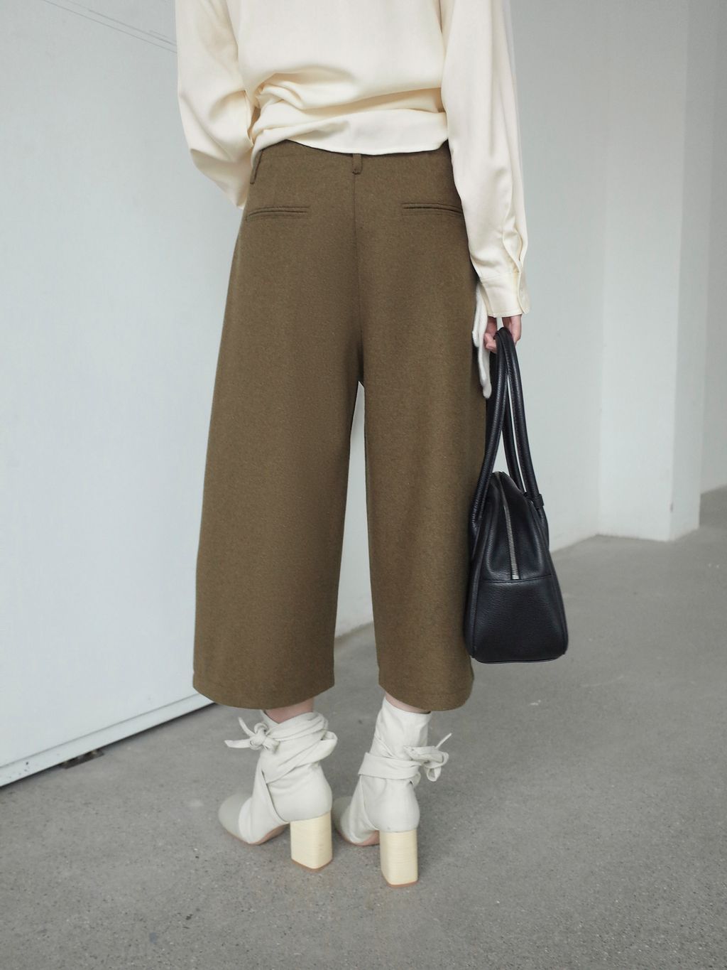 5bfd23e0d5b2367393613bb7f440ffa7