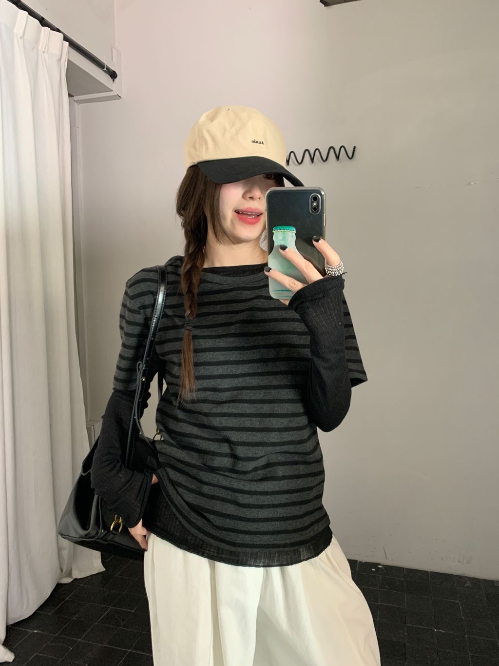 b8101449a94150a9ef3734e6b5b508d0