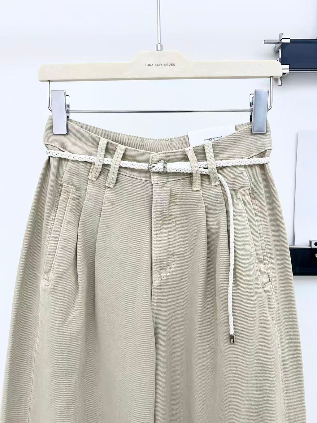 91b5cec39693bc79895bff2e3669a2b6