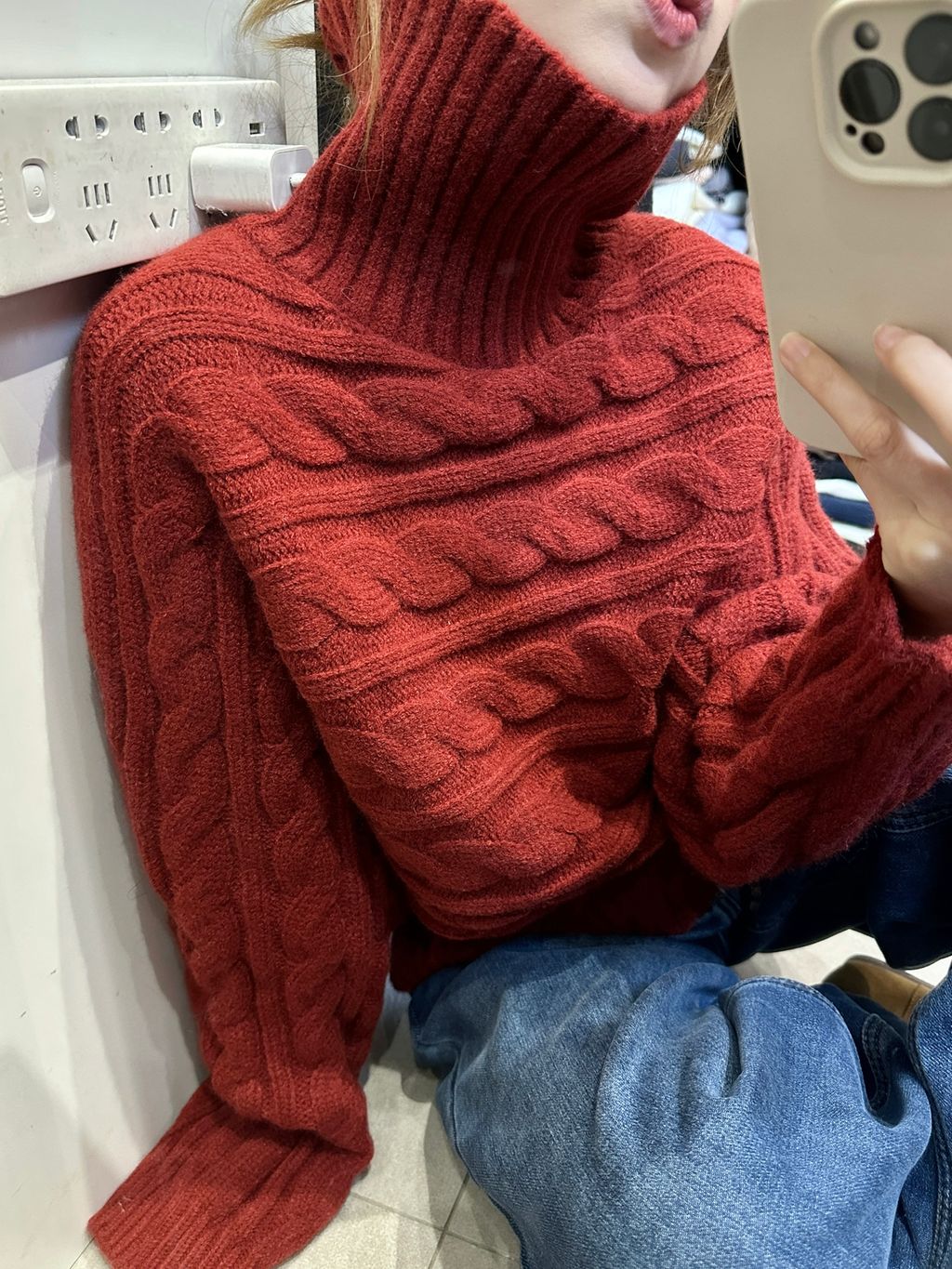 a394ae0398d900e3d35a05218d7837e7