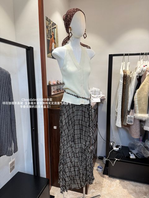 bba89e51a03f9128e03d5bb5d2f91050