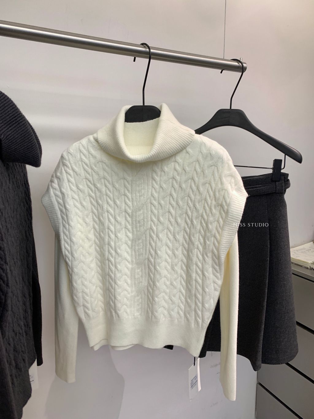 71aa9c5ee1119449e8b2a52bff5fbf2f