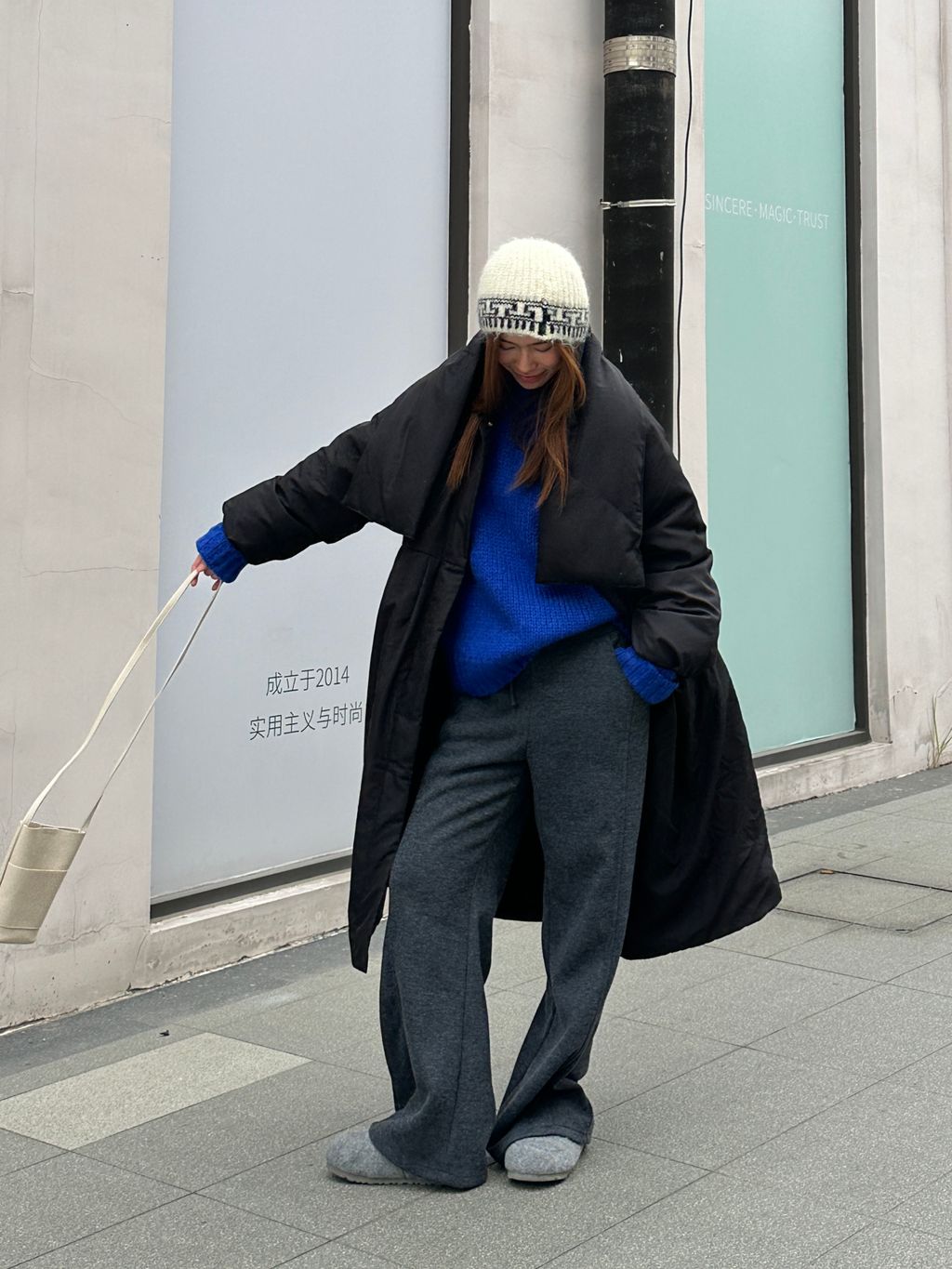 0e926edadfb8fdd659eba908702c9fa3