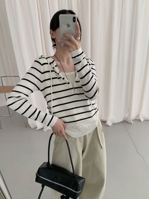 d8be6b824e1b527e69419fff56a99b5f