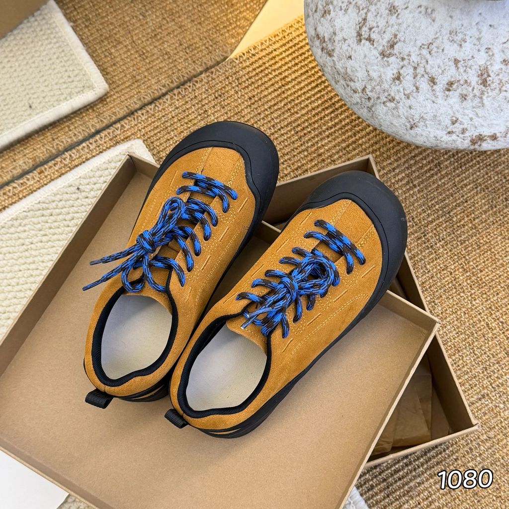 c57eb03e5b0a1c3b76839bd94c336ffa