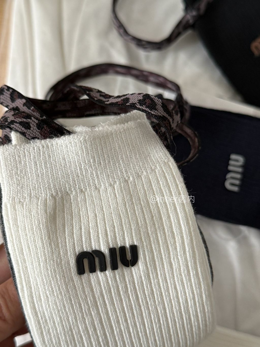 50007258e78a7b67a69affb27a23a28e