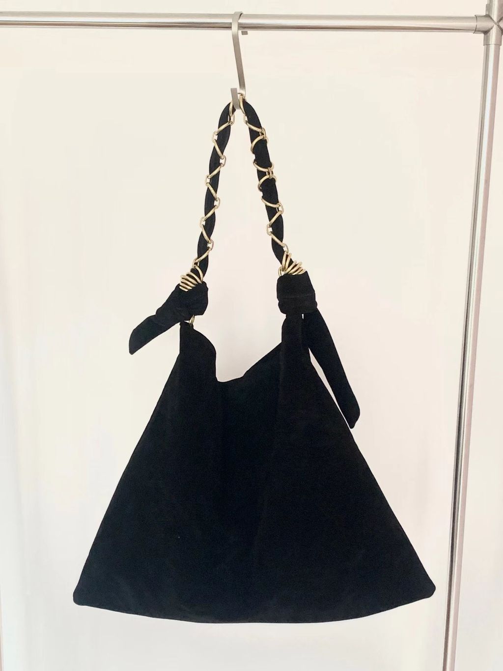 ff0a8a930a16edcd2f9f095b954fe1b5