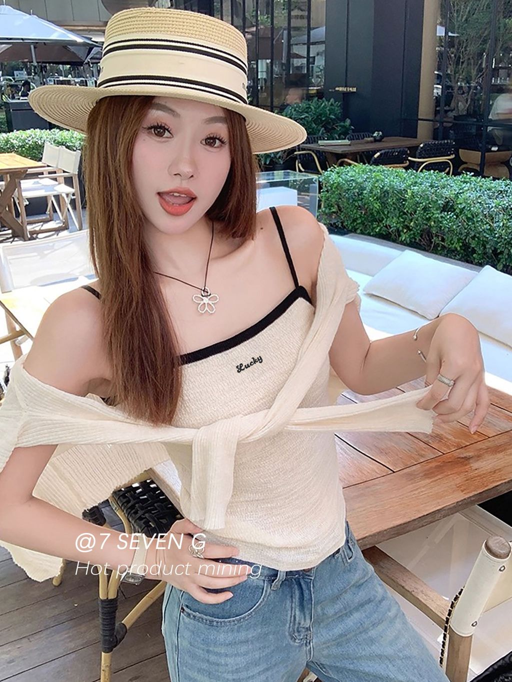 8de4bed746740ee97bed745640d70229