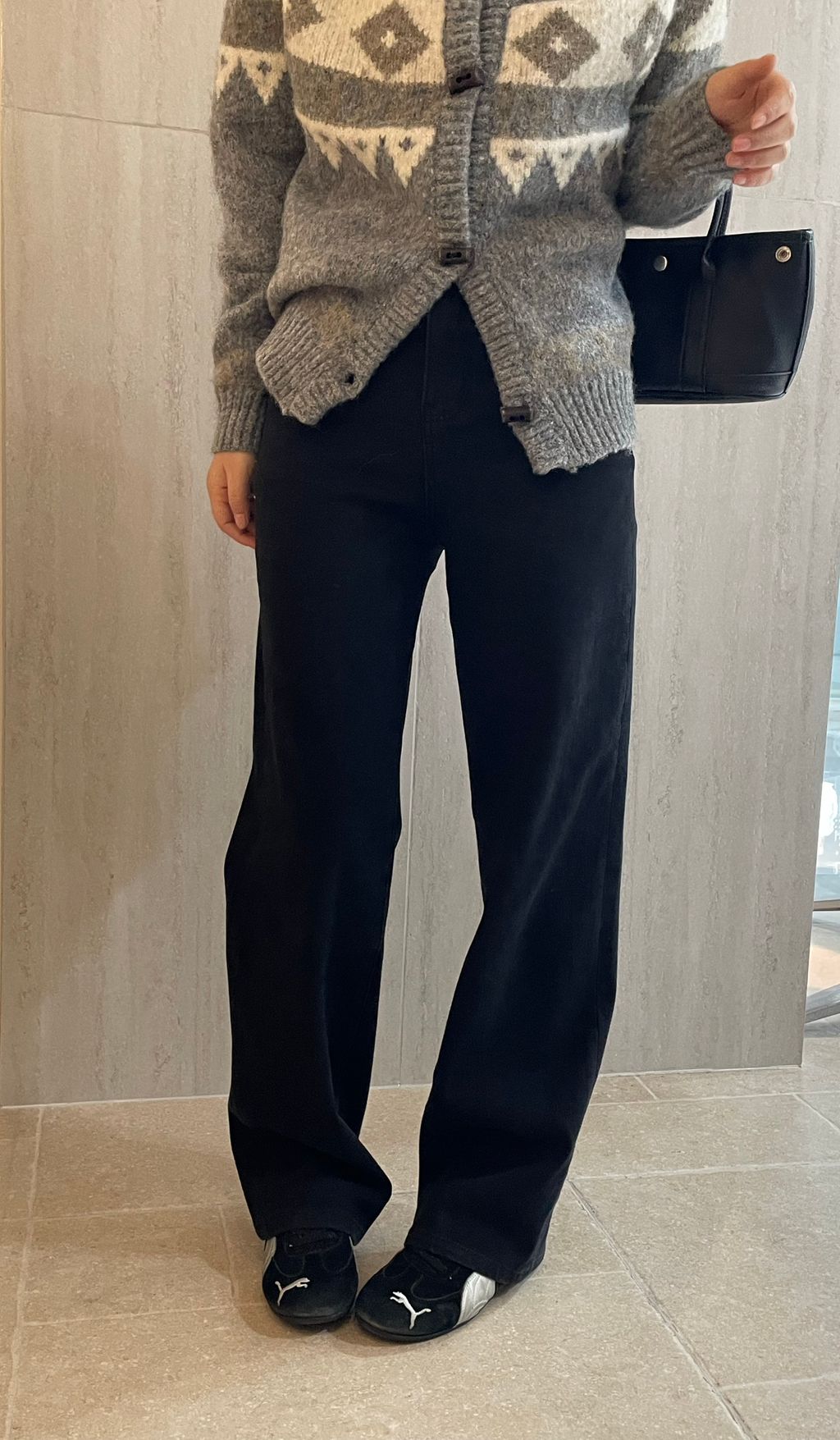 70b856306f96a92eb85b184439e87f1a