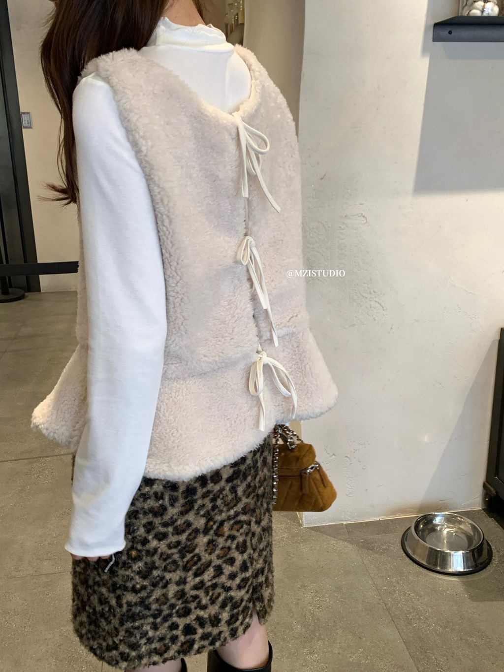 c0b9367221795f5a26a062bb3e3ceaa4