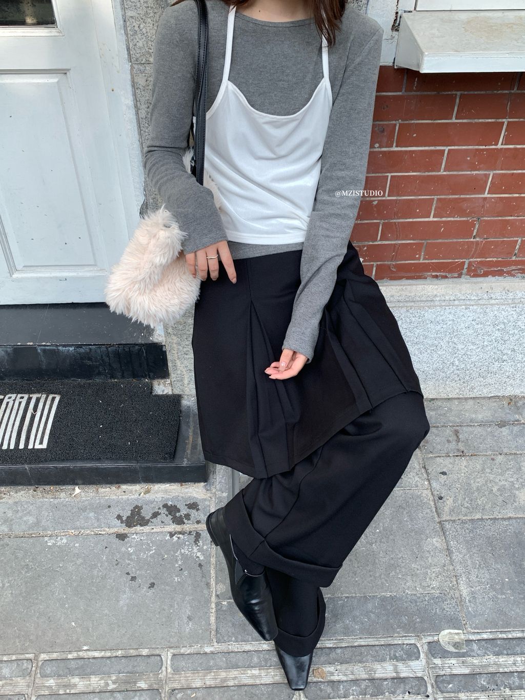 9cda56f14d32f0f8d426bf1978e04000