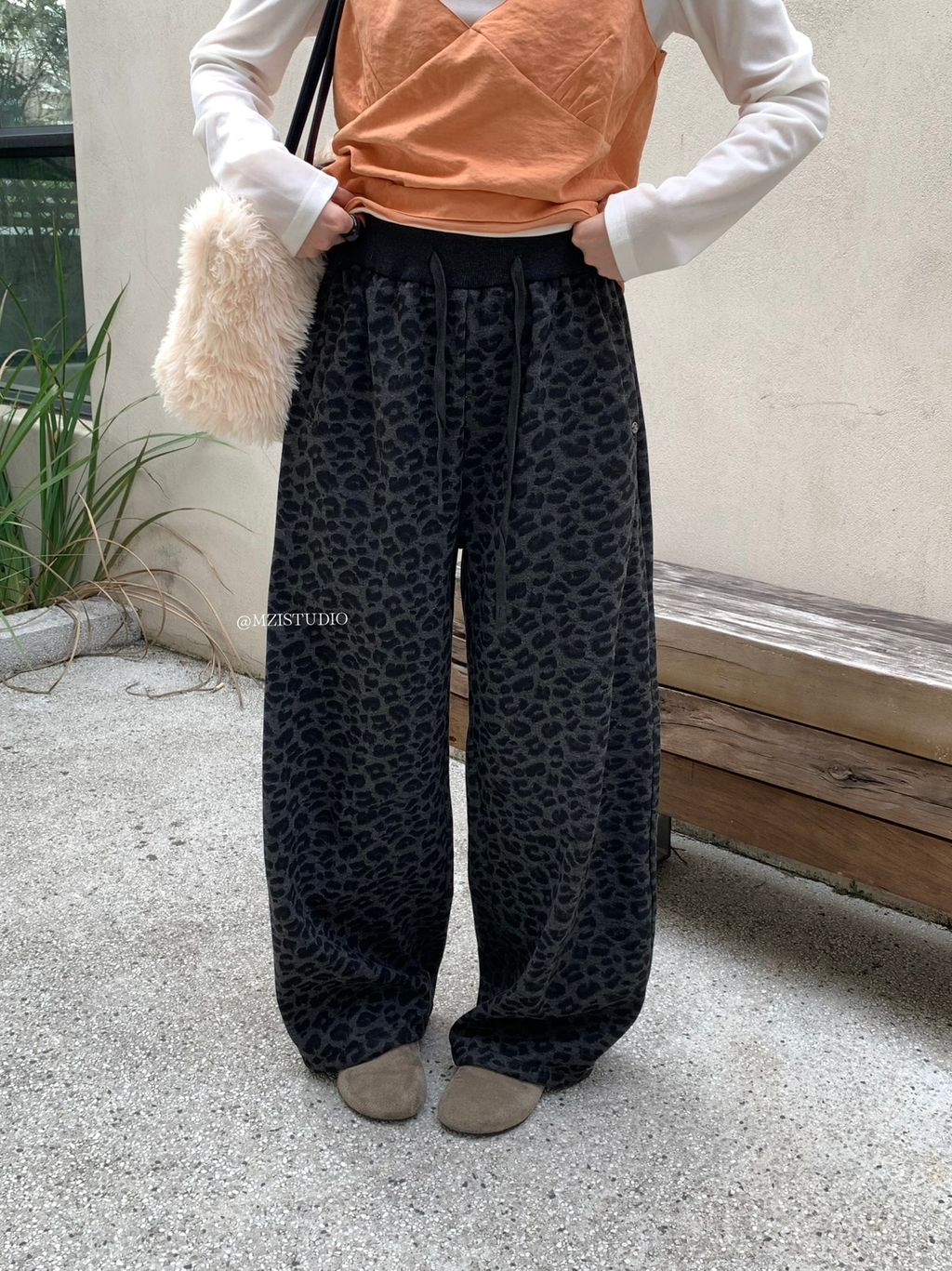 2382bf0f37d2fa7b05795b02034c888e