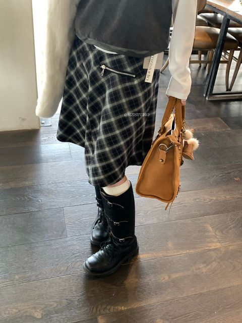 61abac54235d0a5a30e7ea08da7282cb