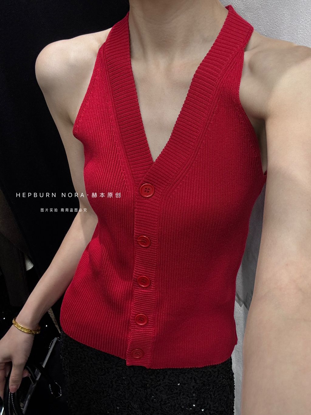 3301af143780a4ec116f6f69807bb525