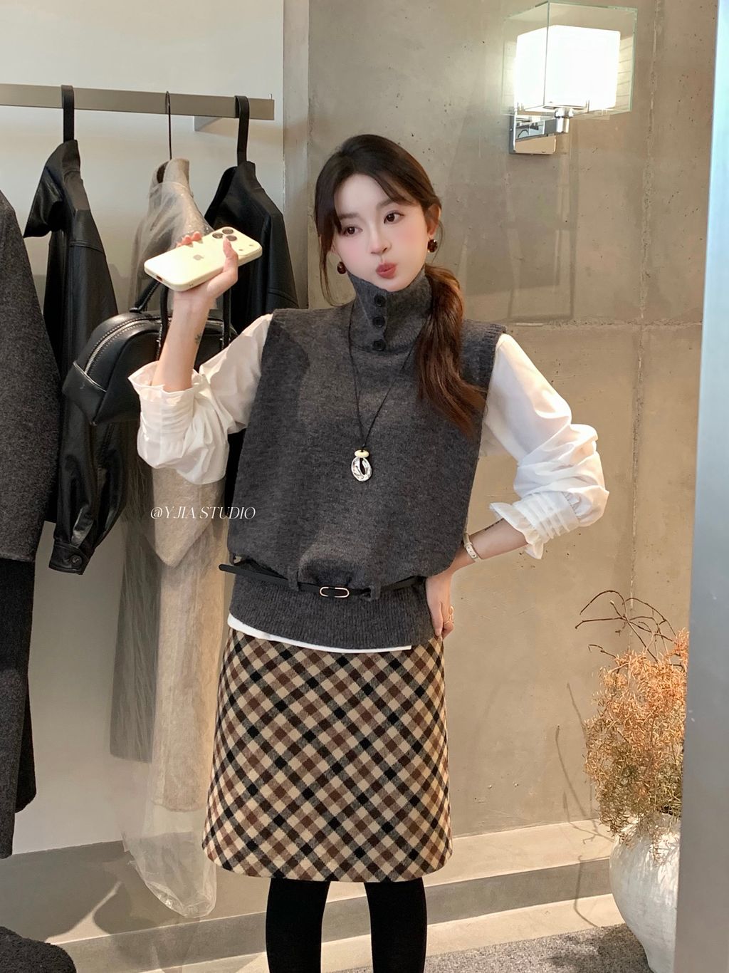 82e866ddc6d02e0e2f41b7d45abf0bbf