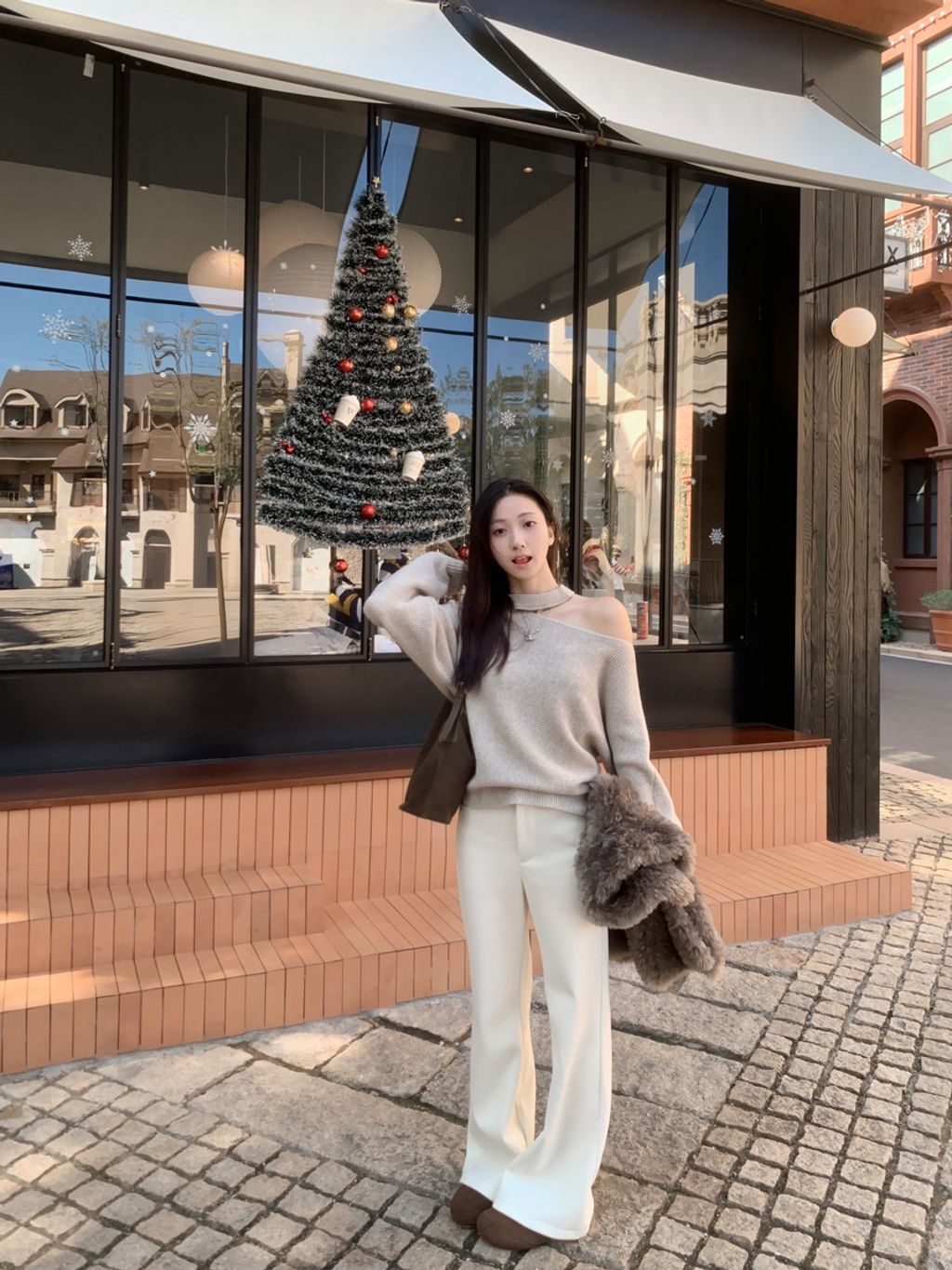 19b3904e86d0879243ea16f44b0efd1d