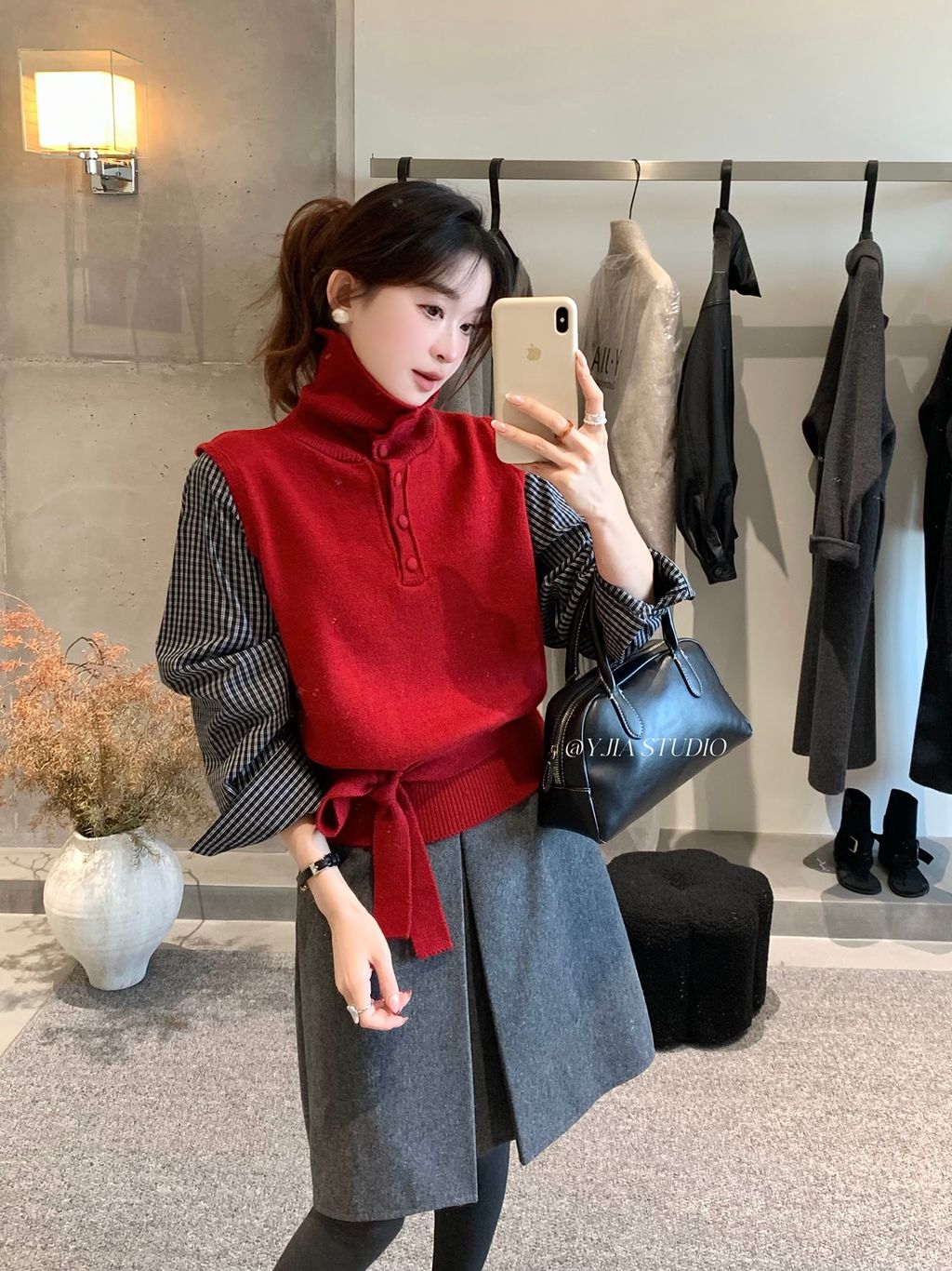 33e000c4d743a3db7a19a8992a9cea98