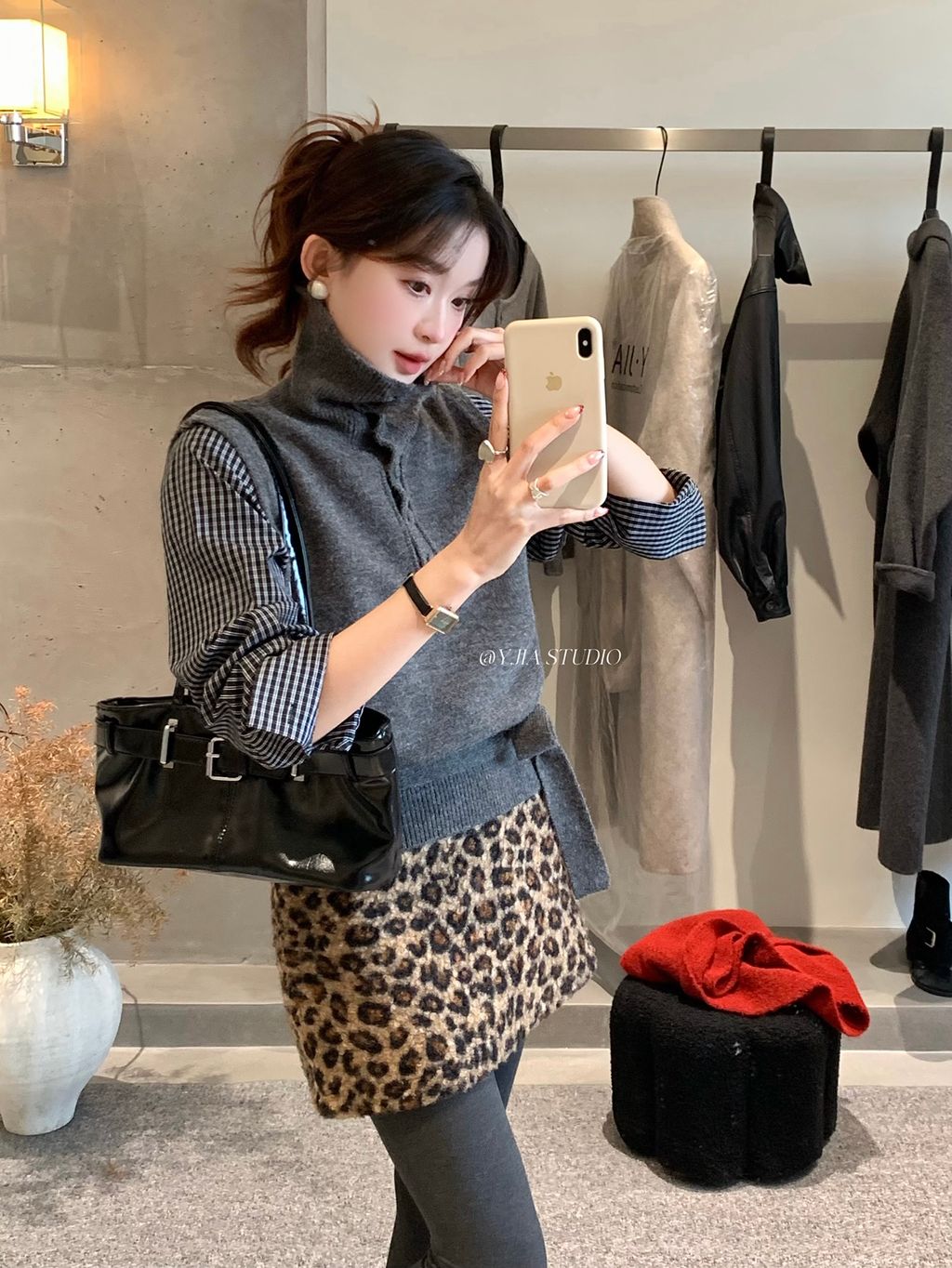 6a43cd61377268c7fa77407fe100db33