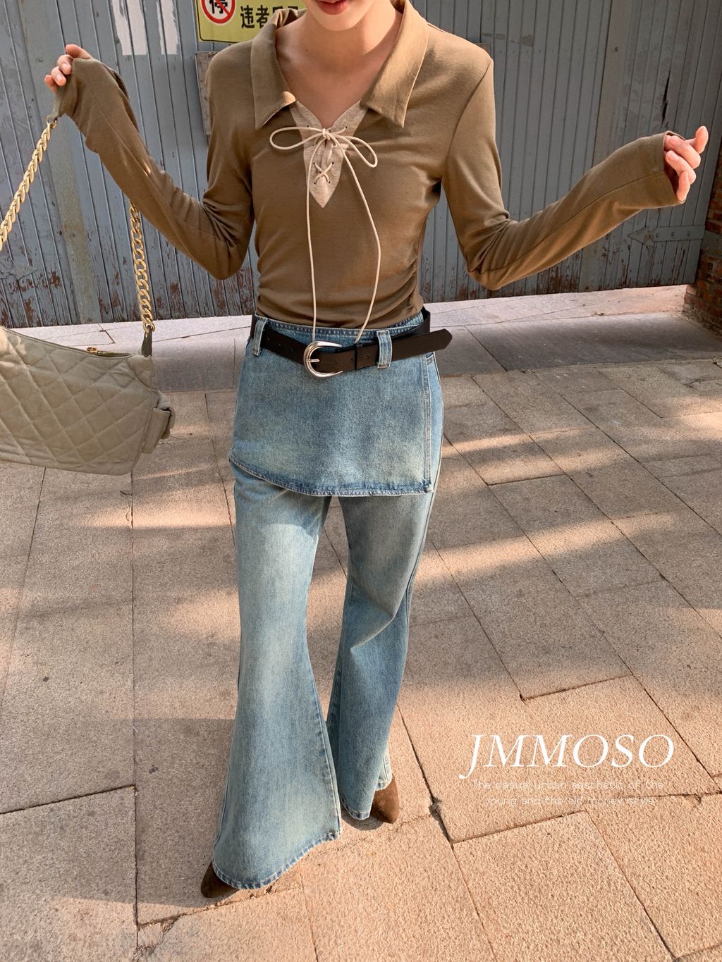 c85df66769669f3fe17c5f43fbdecd72