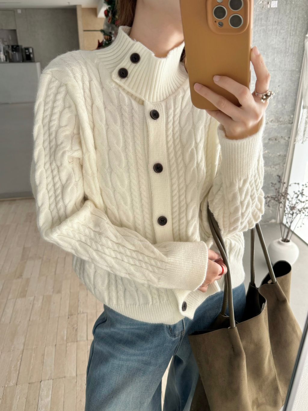 4ce498d58c86ab846e62fefa73fb9c83