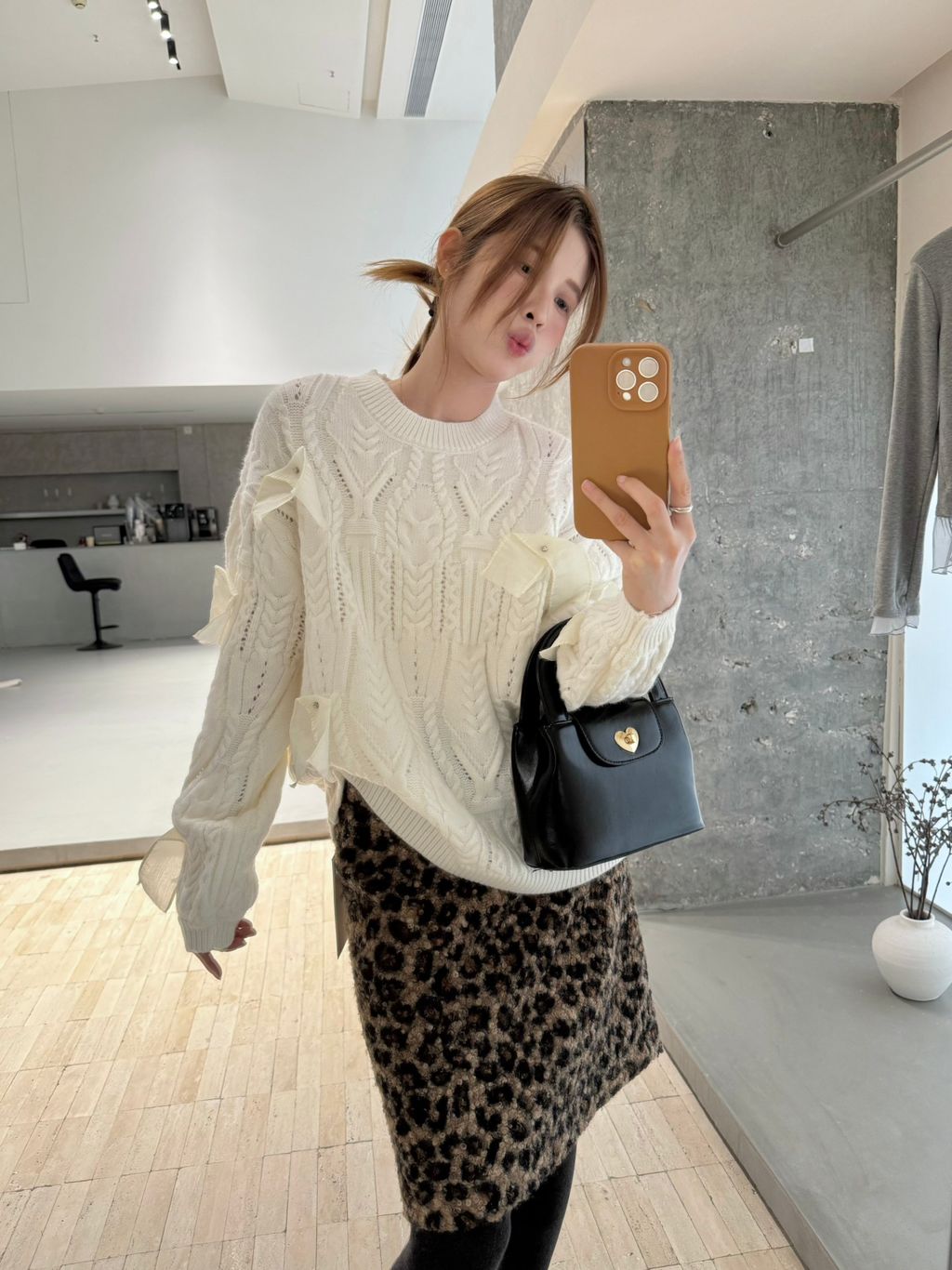 67ff9e15c1fc58b0b822f32936a75649