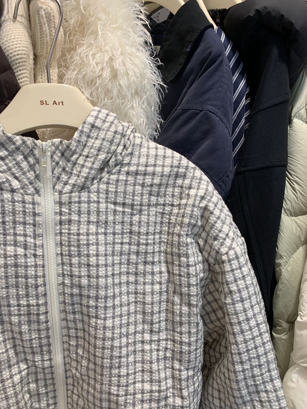 4349a84fac219c4f79732e16ab6a9e61