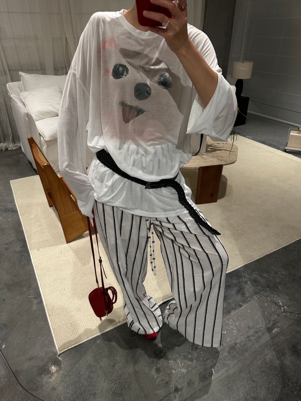 41232b360a0615a203ec8f8067b98923