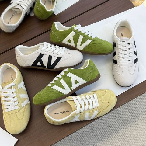 61c5194c3452284e49bbf6d158a5749f