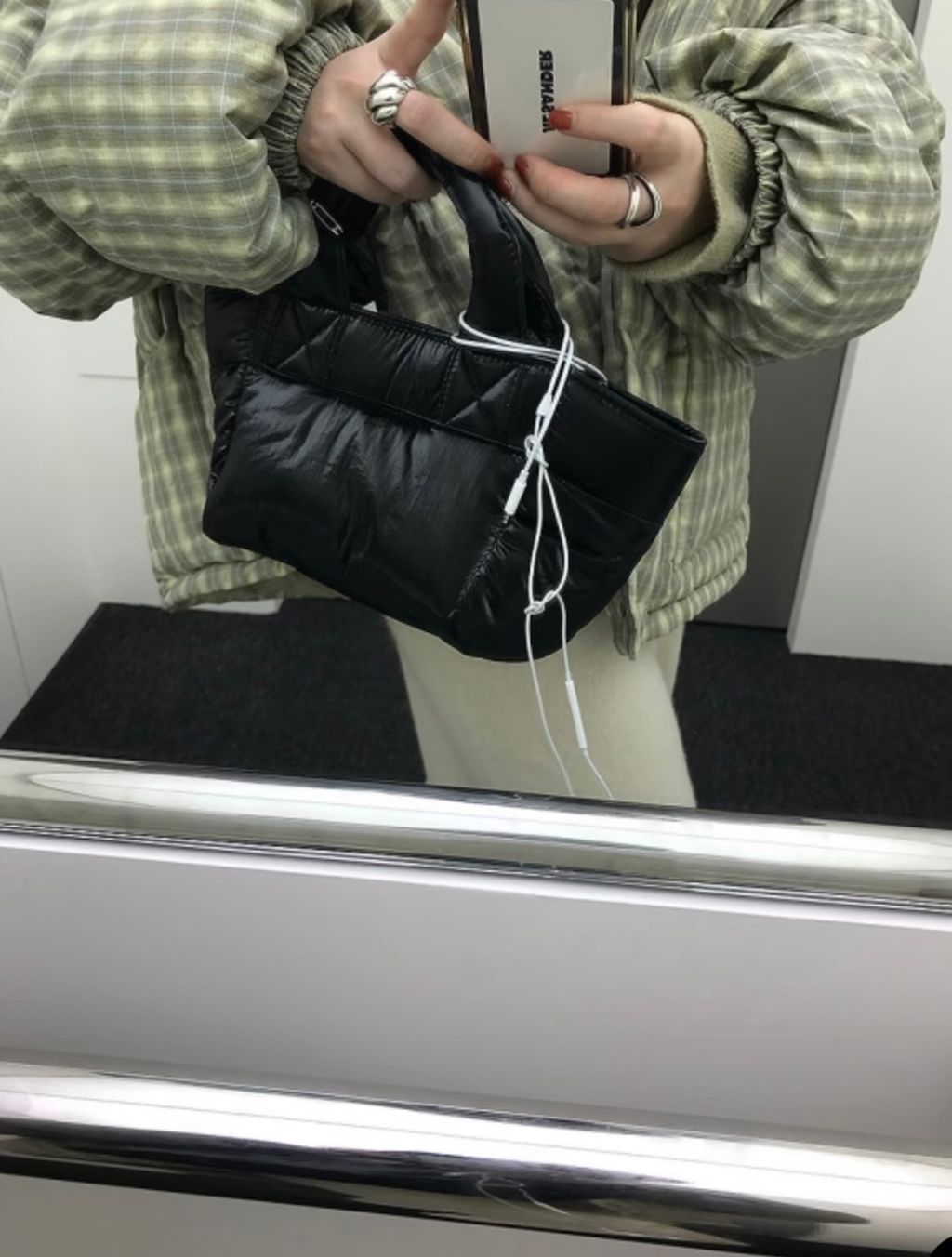 46f4ed9638746713b18c30f69808c563