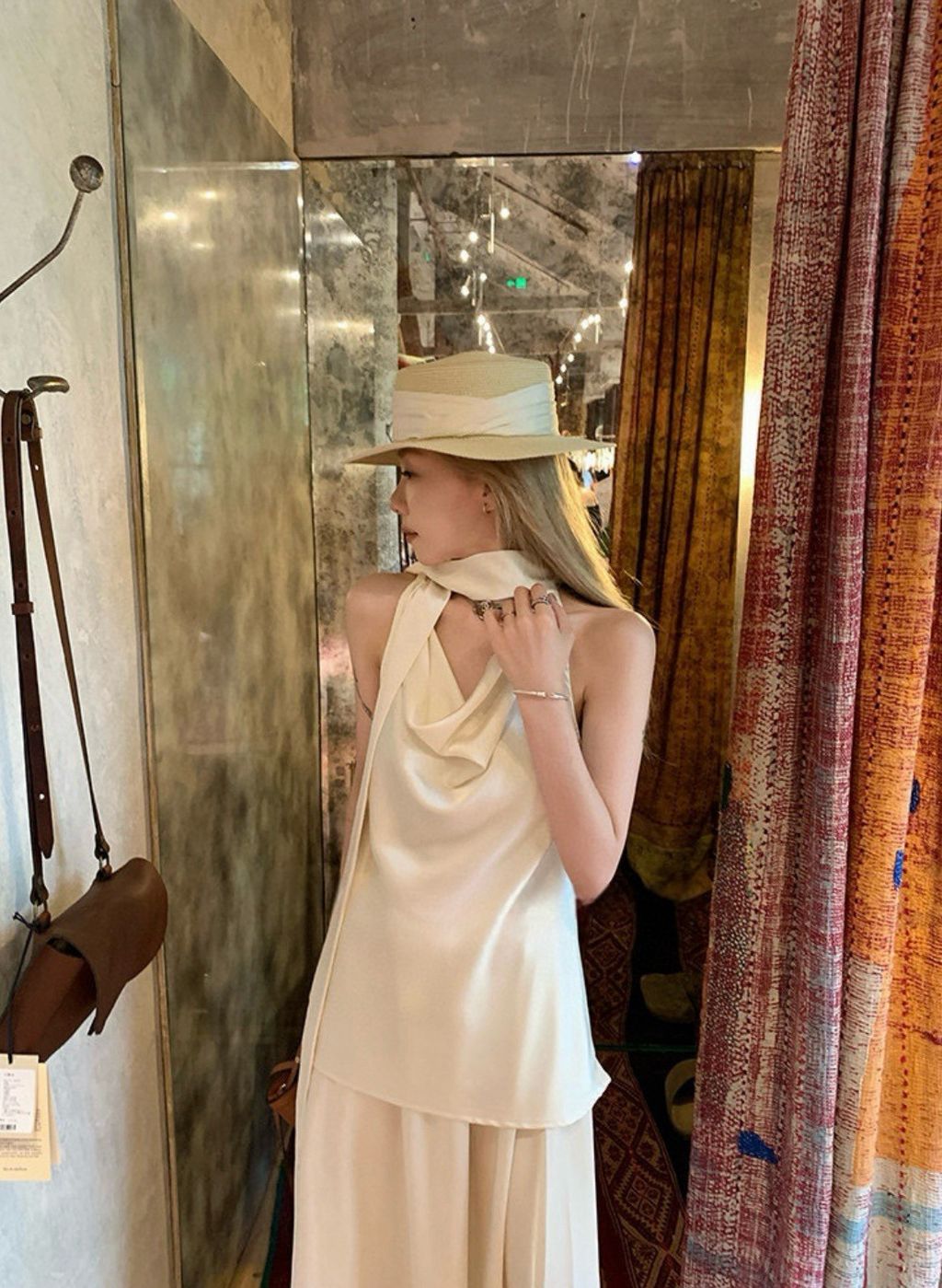 e06648544087cce434cad03d3d014208