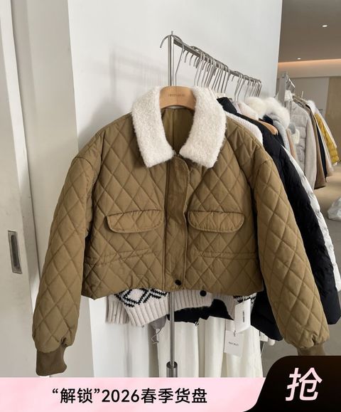 1768567454696a329e29350