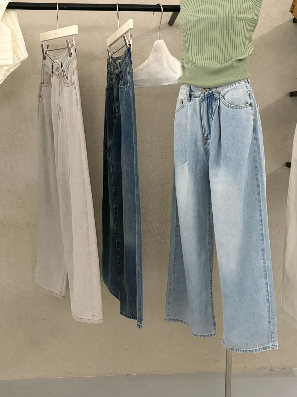 04aa8f7c3e71149cc049c44dca398dd5