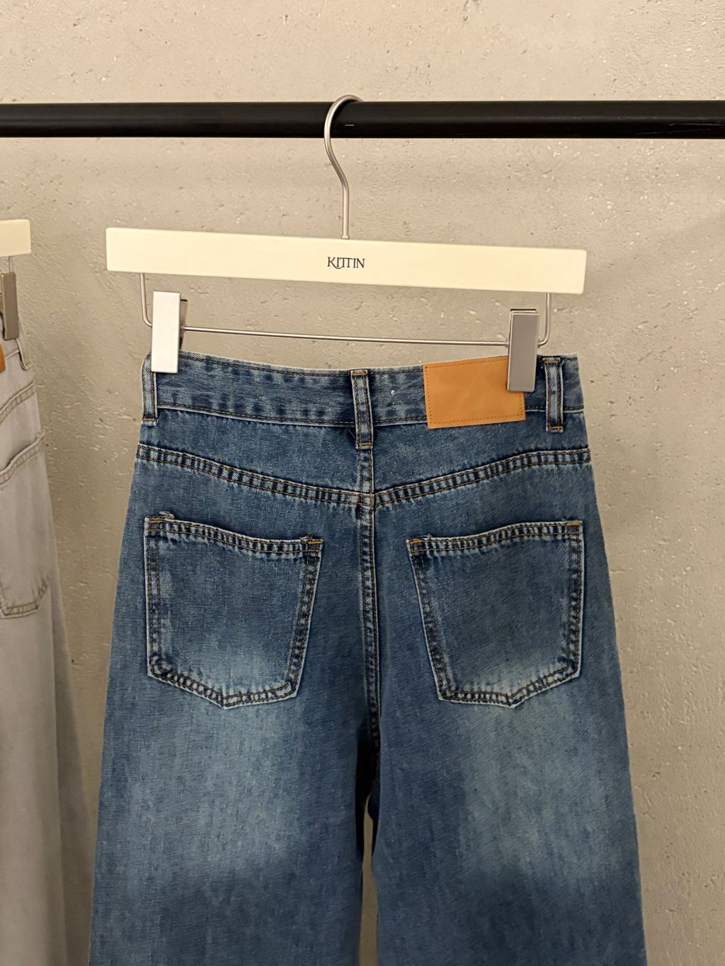 1dc13f28d5bb4d710224b5748dd9188b