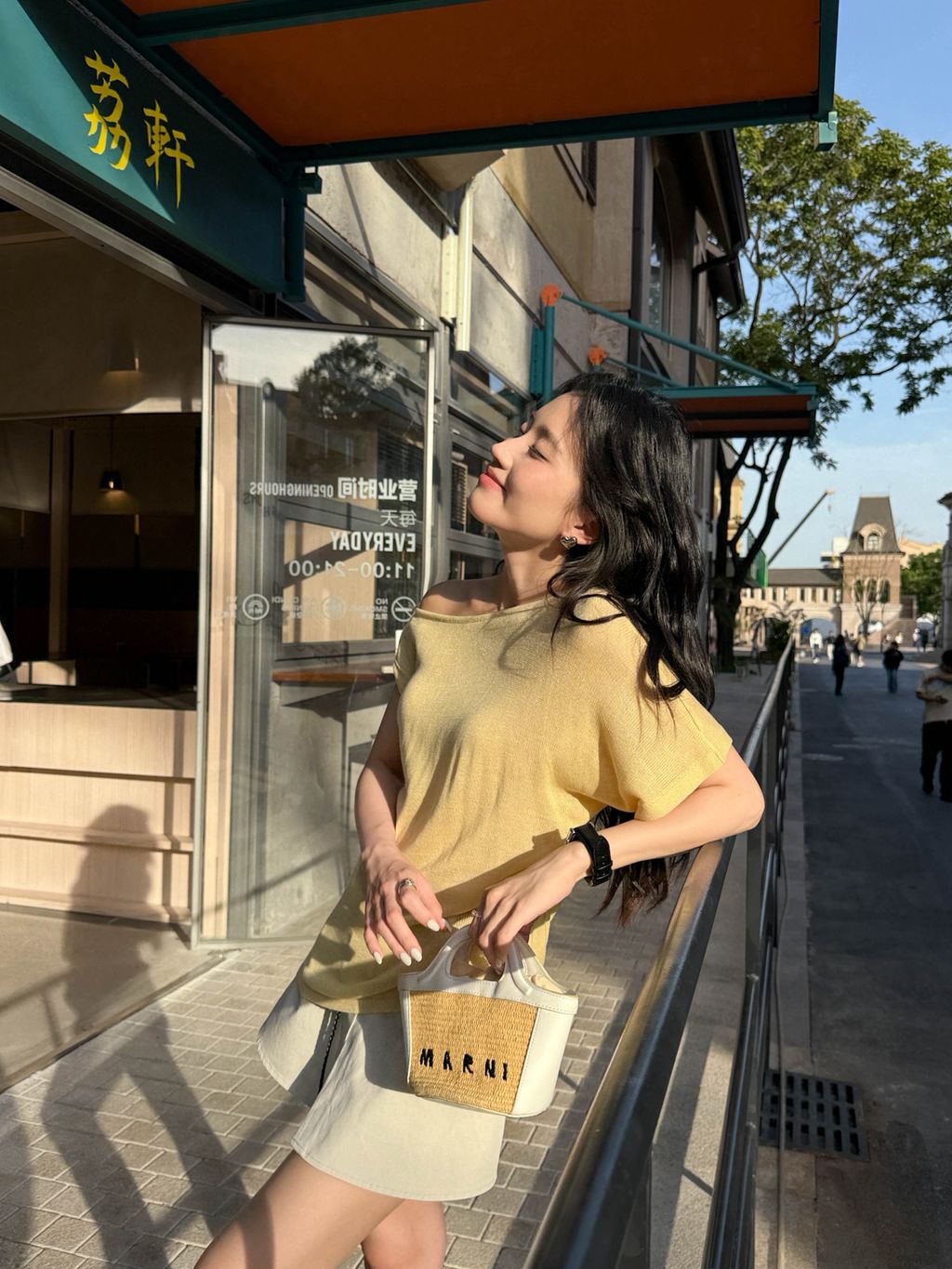 e98e31b33571538f1ccdf2e232696436