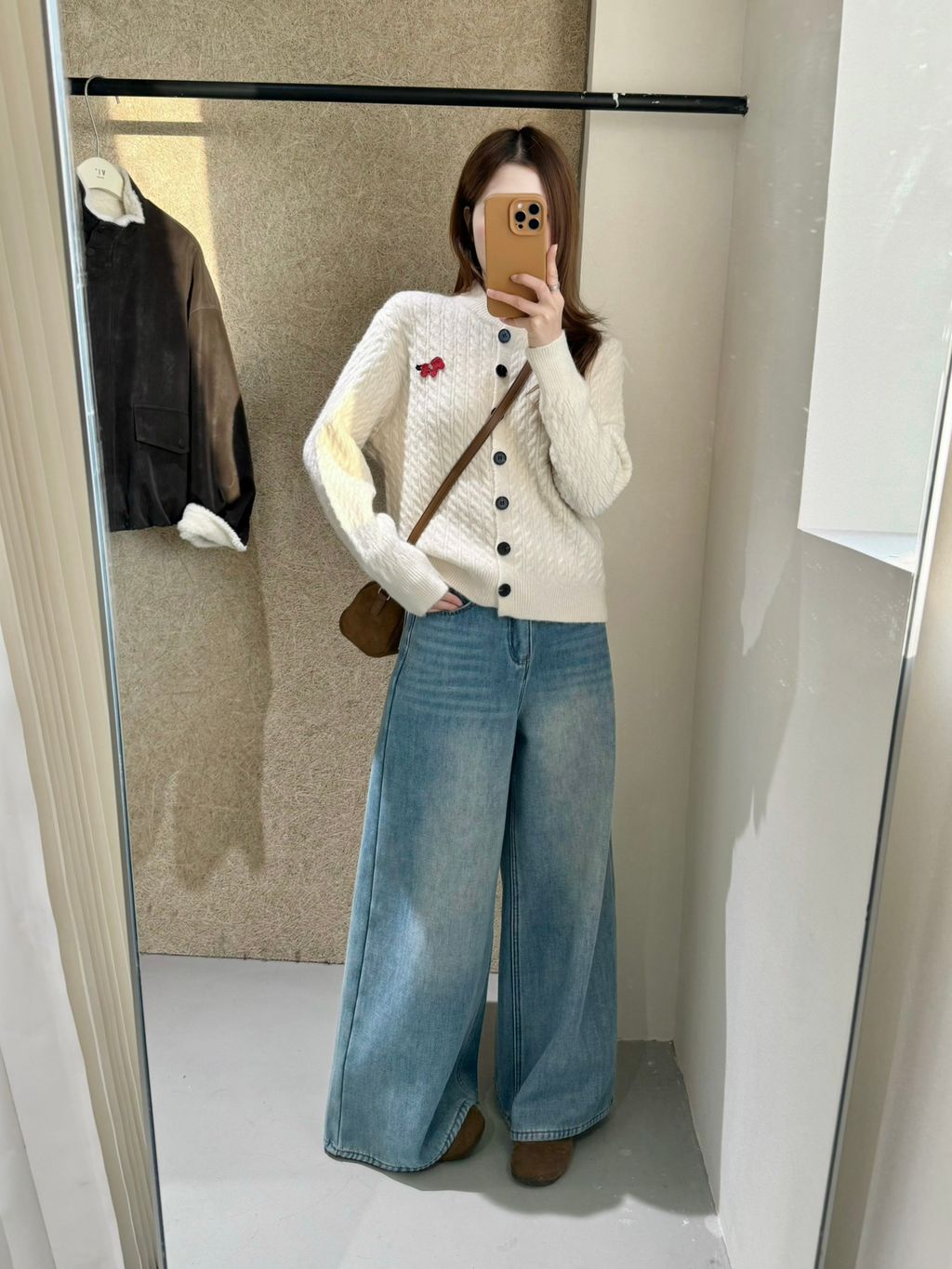 efdd6e99bb4d66280452056163f434f6