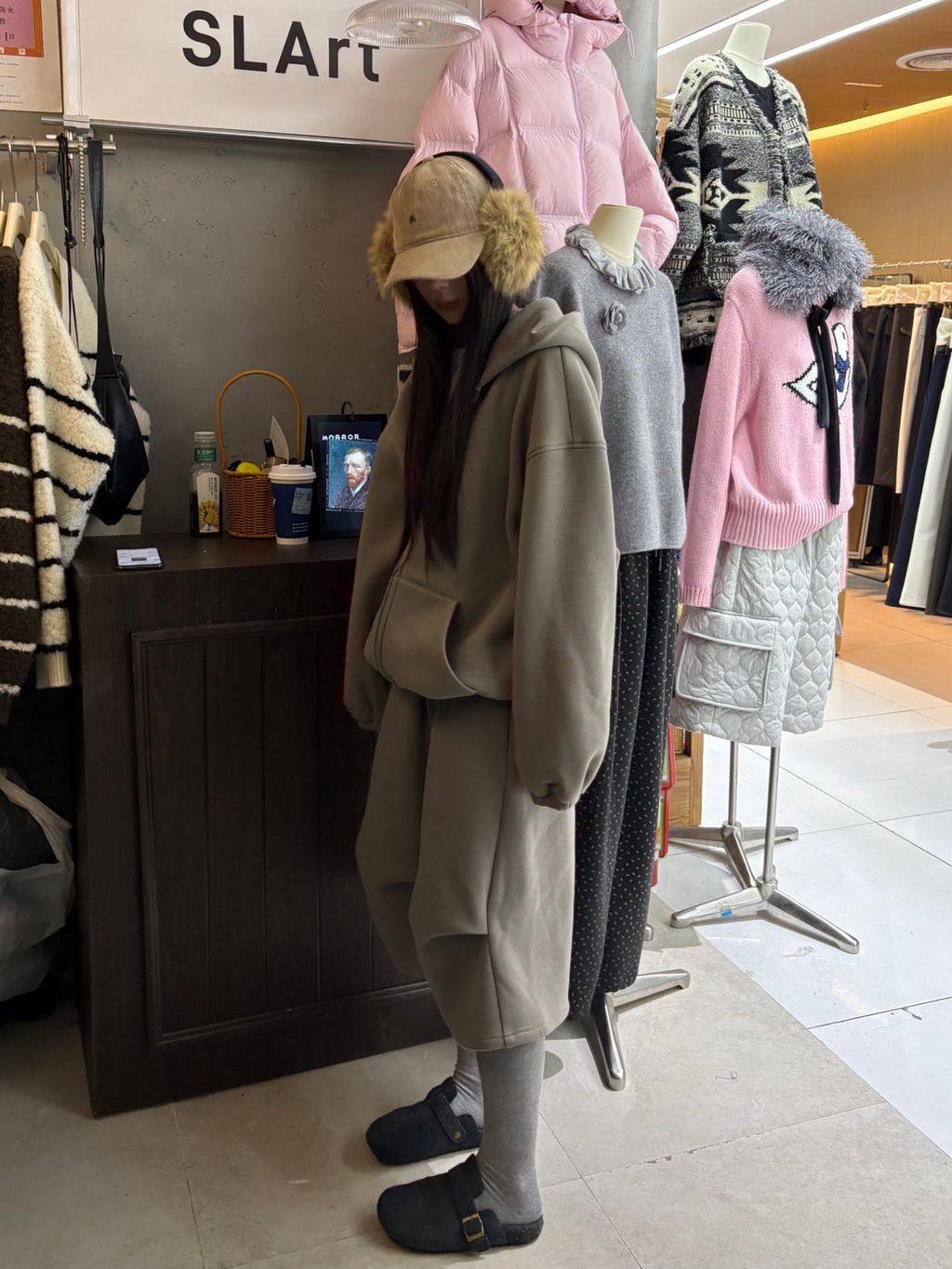 145e47908e701a187e216a463a7ebfb8