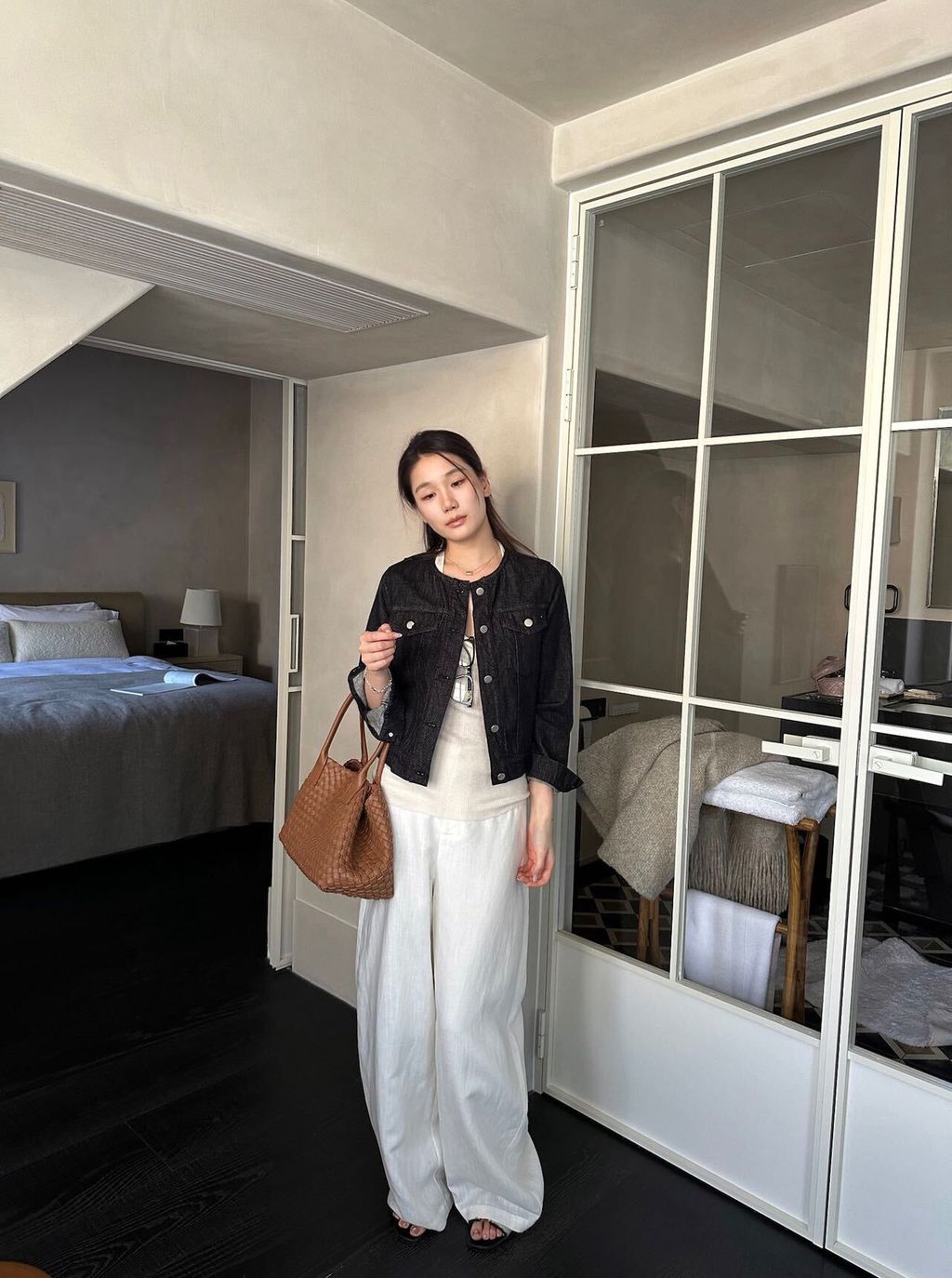 49c0ae796084f49b2e26949cdf858dd4