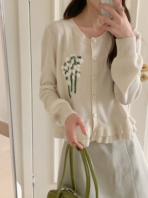 8b52685a5e81579b66f894827fb100e7