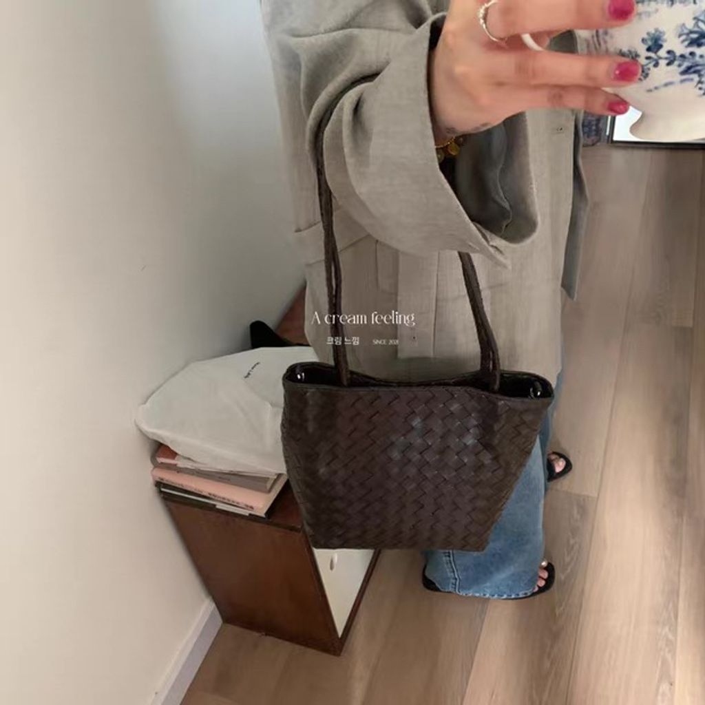 1899ac2c9c02af9579615959bdea078a