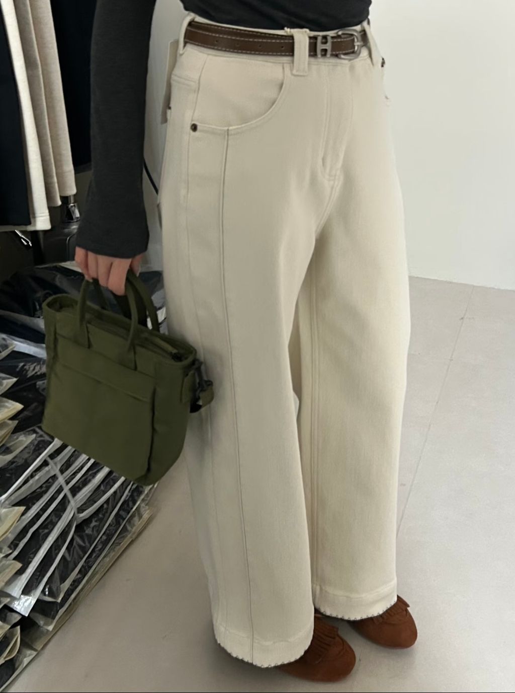 5f99f991af2c1af6a18bdca51d7904f1