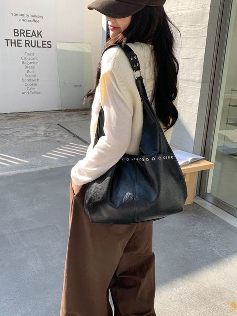 0895479f370593b3396b832d3338eec7