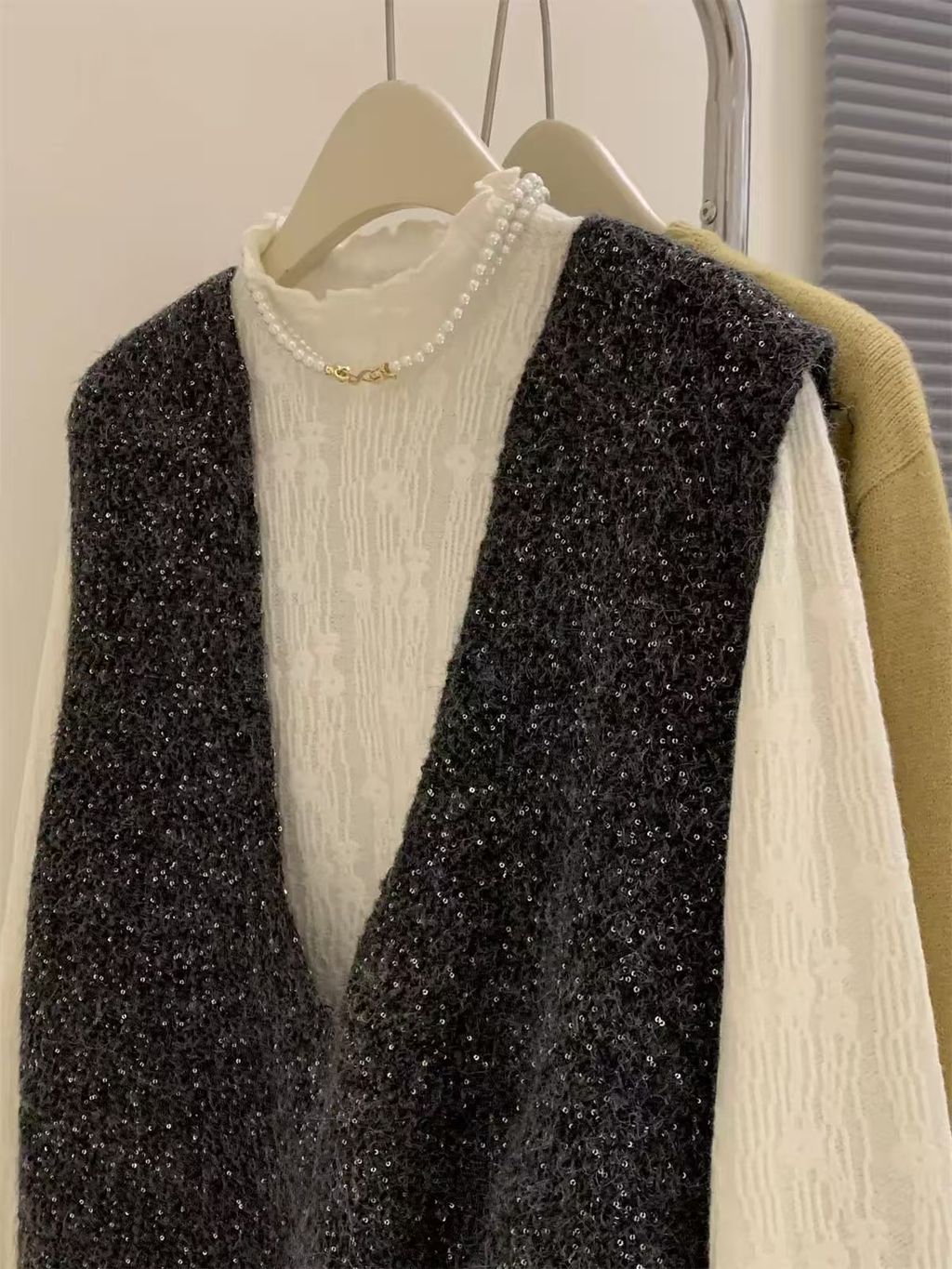 4225ff87d79a5b71a2b2c25b82928015