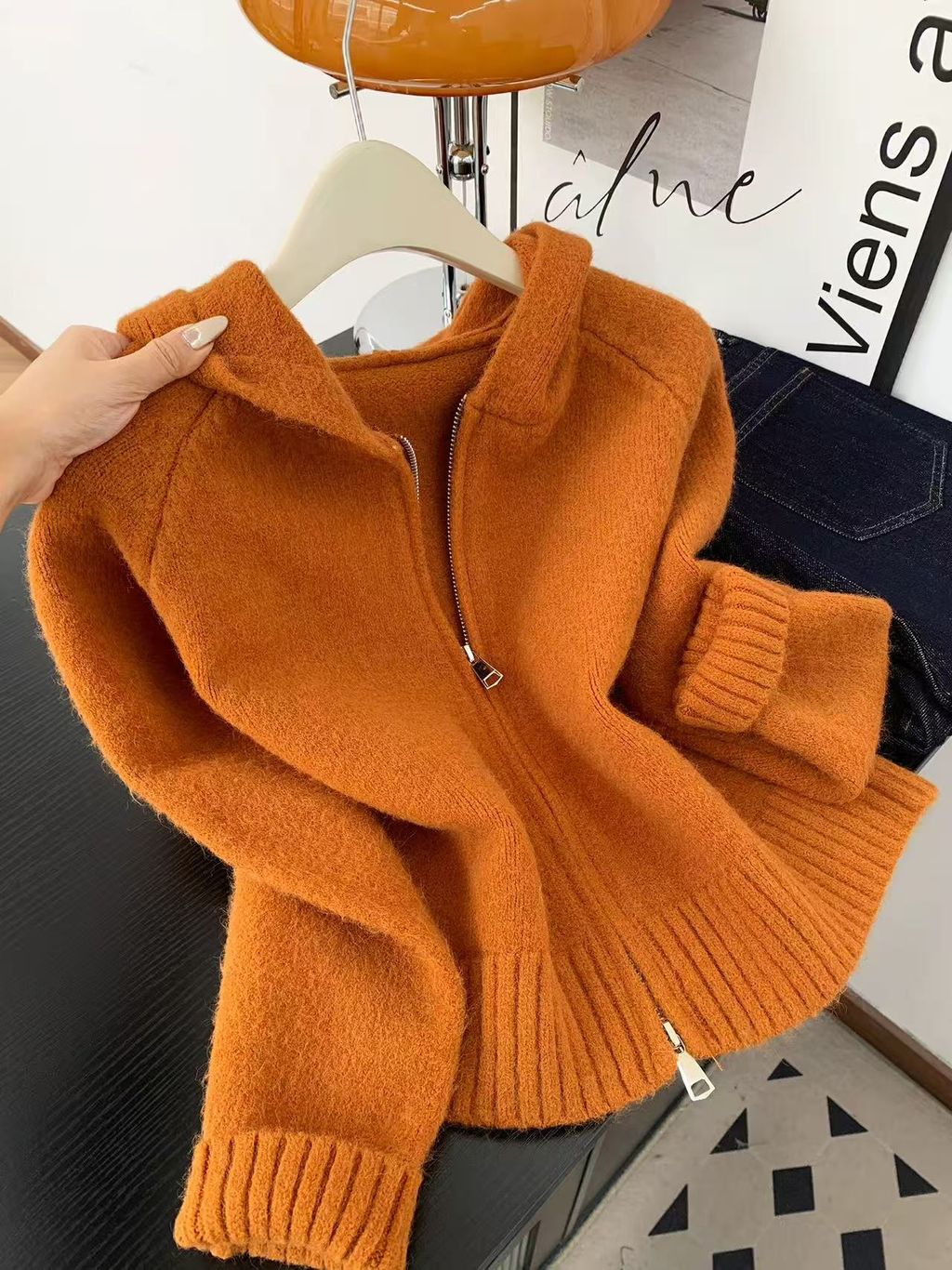 5be5ad4ca519300b6dd7d60bb4497891