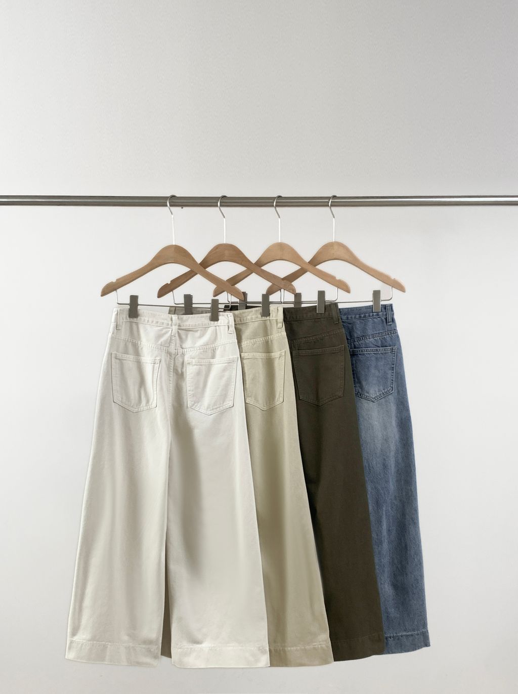 e78b77ffe822de79c8a8ba1aa97b56dc