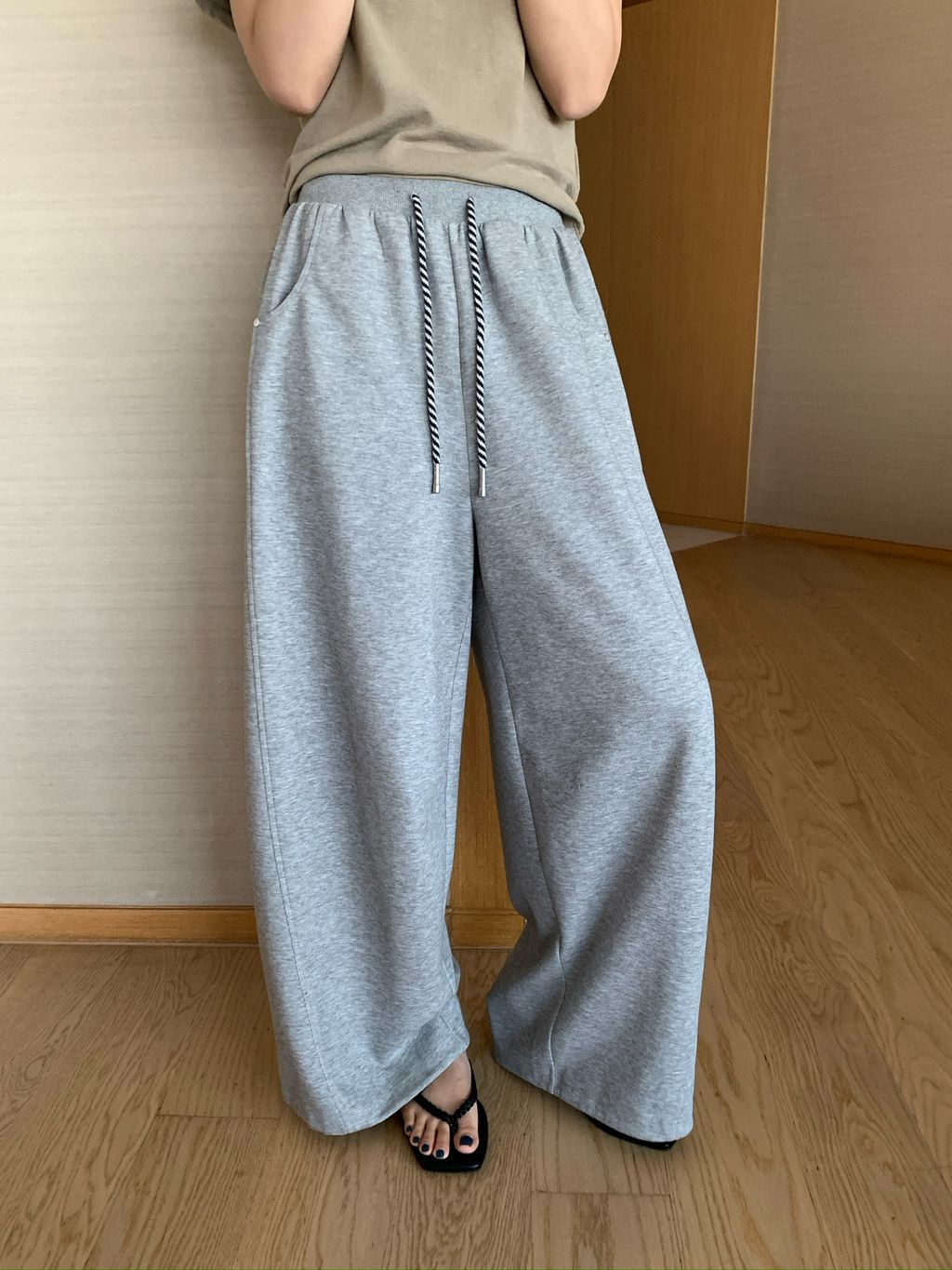 06682765aa7cdb4cce8c9a7d8c58de63