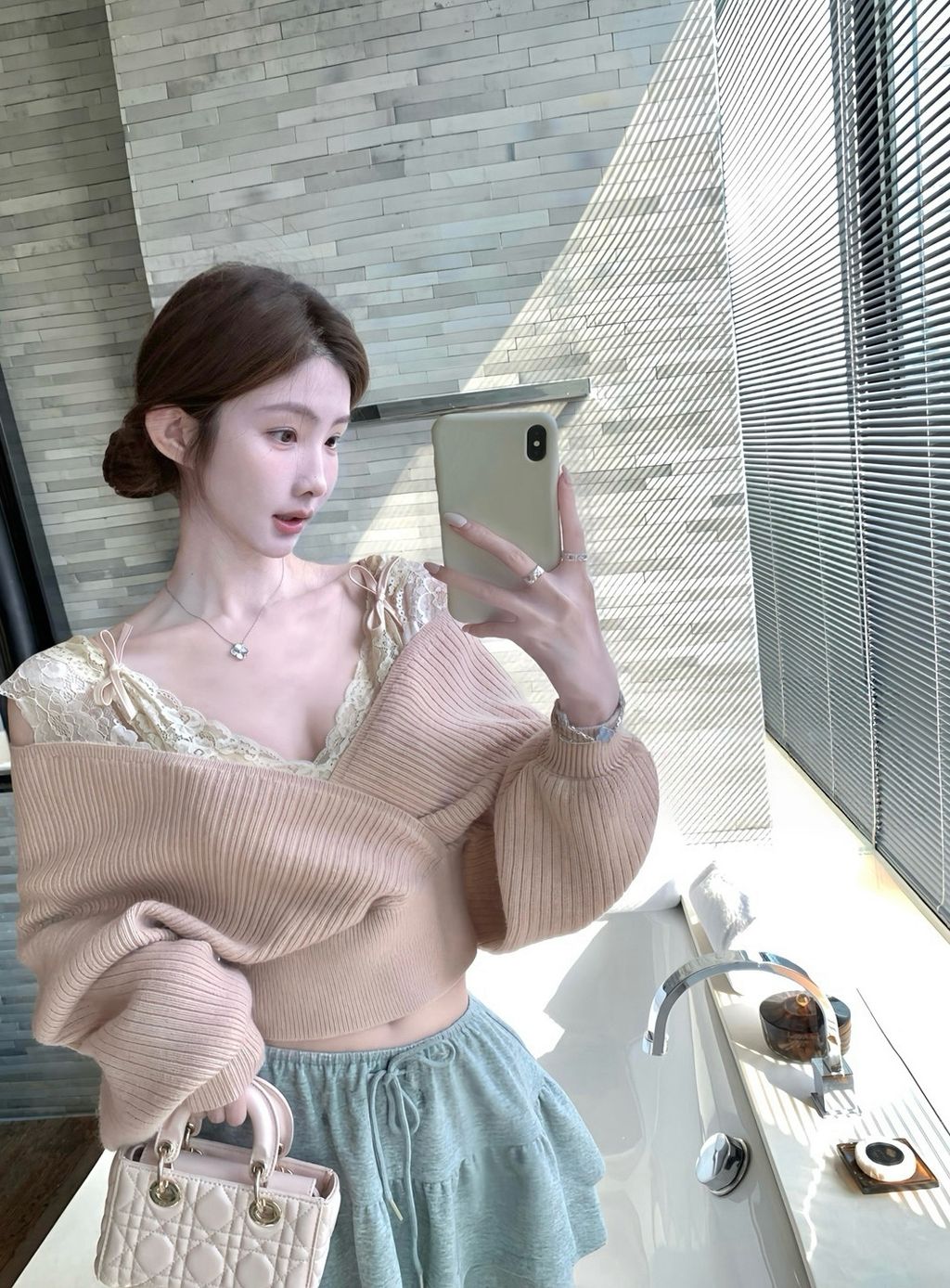 0941365b421e4d4e4b1b5319d6b33891