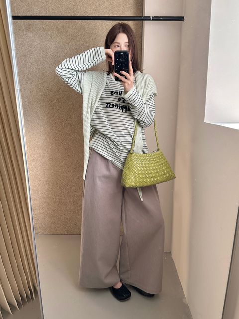 014cb77feb35a1f81bb8aaaa9d651566