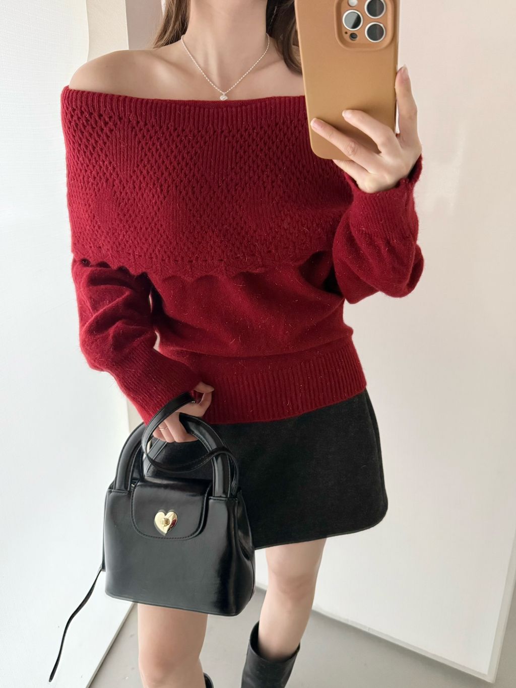 0c5807feb49fd2e24354c61ad60667c8