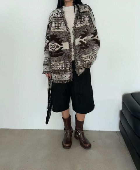 a66bcdb35bd454bcbe34f43c6bde7ca3